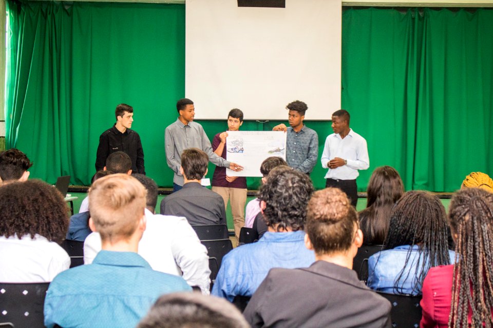 22.10.2019 - Aula do Start no colégio Pelotense - Foto Michel Corvello