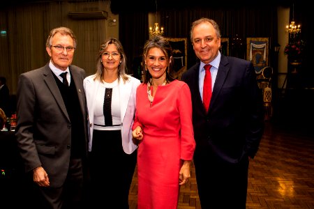 17.10.2019 - Vice-prefeito Idemar Barz recebe medalha Academia de Letras - Foto Michel Corvello
