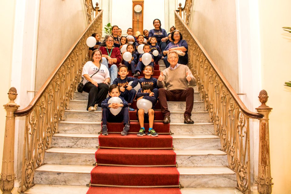 22.10.2019 - Vice-prefeito Idemar Barz recebe visita das crianças da Escola Lar de Jesus - Foto Michel Corvello