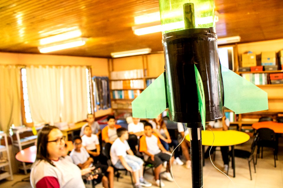 11.10.2019 - Apresentação dos alunos sobre a Olimpíada de Astronomia e Mostra Brasileira de Foguetes - Foto Michel Corvello