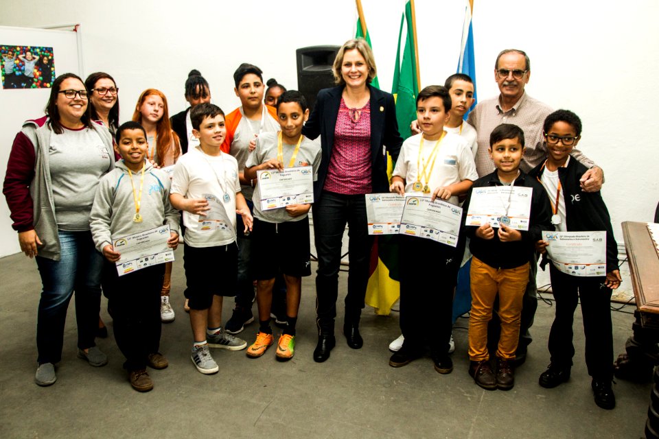 29.10.2019 - Prefeita Paula Mascarenhas realiza a entrega da premiação da olimpíada de Astronomia e Astronáutica - Foto: Gustavo Vara