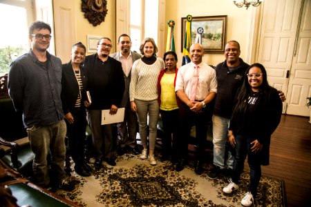 31.10.2019 - A adesão de Pelotas ao Sistema Nacional de Promoção da Igualdade Racial (Sinapir) e a implementação de políticas públicas com foco na temática foram discutidos pela prefeita Paula Mascarenhas em reunião nesta quinta-feira (31)  - Foto: Gustav