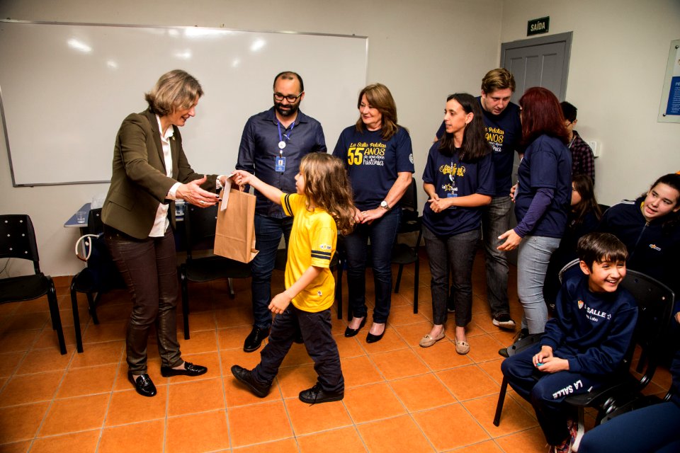30.10.2019 - Prefeita Paula Mascarenhas visita os alunos dos 4º anos da Escola La Salle - Foto: Gustavo Vara