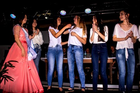 08.09.2019 - Vice-prefeito Idemar Barz e o secretário de Desenvolvimento Rural, Jair Seidel participam de festa na colônia com escolha da corte do pêssego - Foto Michel Corvello