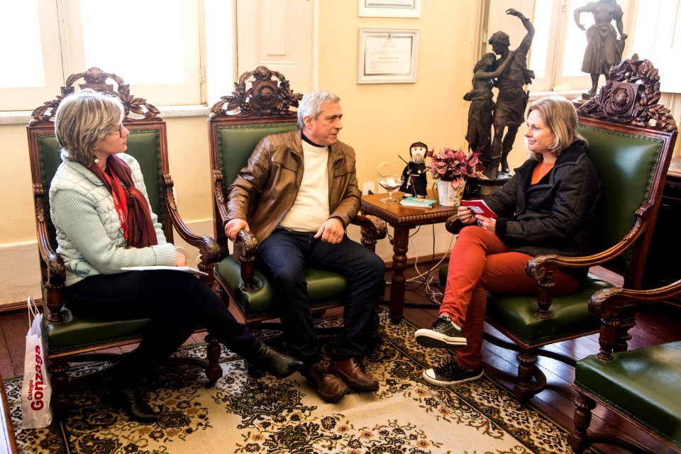 03.09.2019 - Prefeita Paula Mascarenhas recebe convite para evento do Colégio Gonzaga - Foto: Gustavo Vara