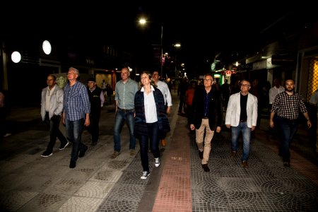 30.09.2019 - Prefeita Paula Mascarenhas e o vice Idemar Barz na caminhada de entrega do Calçadão da rua Andrade Neves - Foto: Gustavo Vara