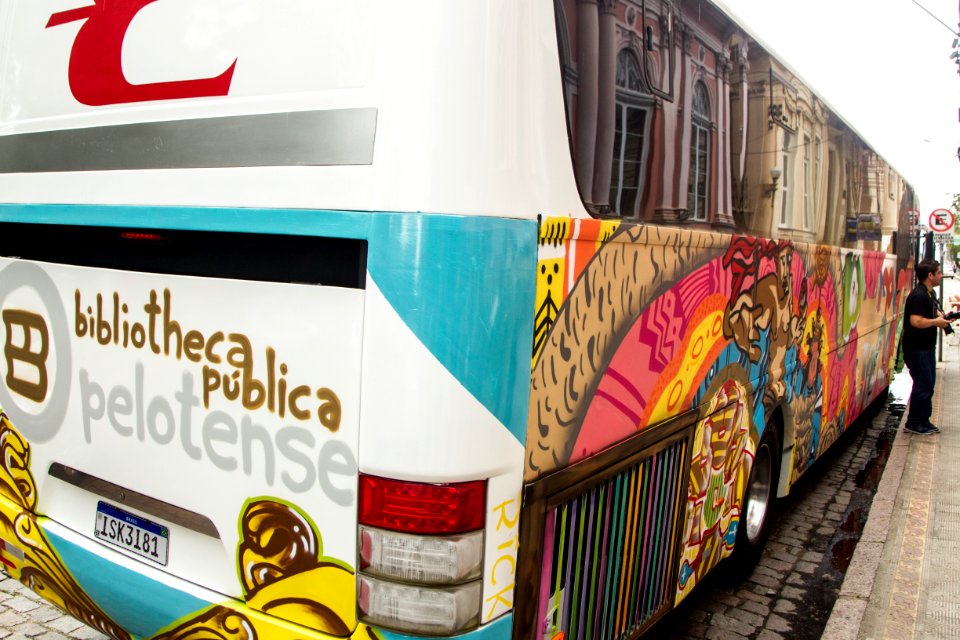 14.11.2019 - Prefeita Paula Mascarenhas participa do evento de doação de um ônibus pela Expresso Embaixador para a Bibliotheca Pública - Foto: Gustavo Vara