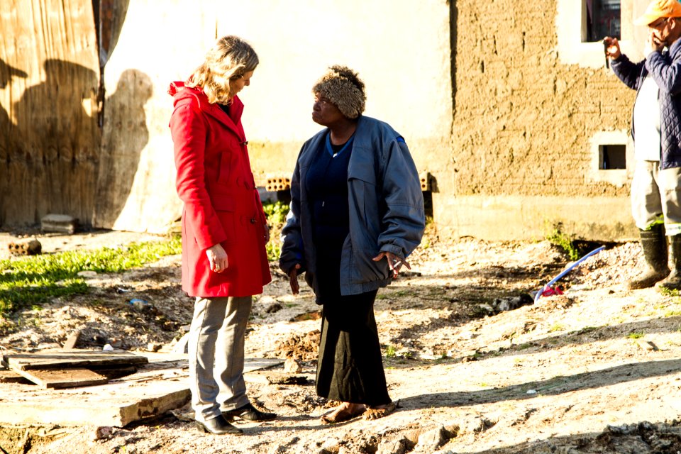 12.09.2019 - Prefeita Paula Mascarenhas  durante visita a um dos pontos da cidade que passou por alagamentos, no Corredor do Obelisco - Foto: Gustavo Vara
