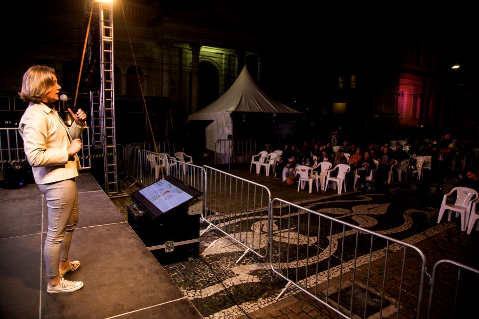 31.10.2019 - Prefeita Paula Mascarenhas apresenta dados no Aulão do Enem do Pacto Pela Paz no Largo Edmar Fetter - Foto: Gustavo Vara