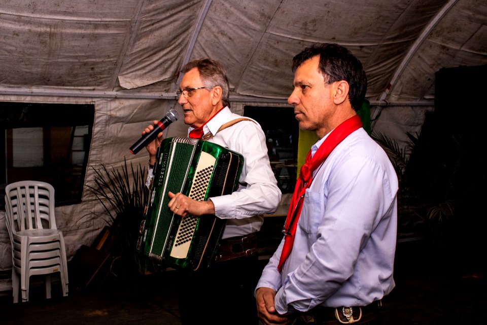 18.09.2019 - Vice-prefeito Idemar Barz prestigia ronda dos CTGs Os Farrapos, Cancela Grande e União Gaúcha - Foto Michel Corvello