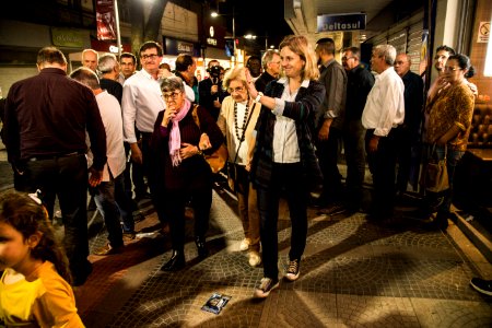 30.09.2019 - Prefeita Paula Mascarenhas e o vice Idemar Barz na caminhada de entrega do Calçadão da rua Andrade Neves - Foto: Gustavo Vara