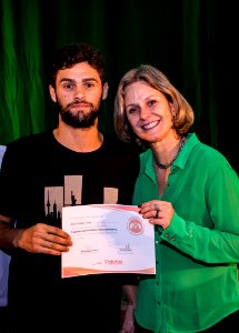 29.11.2019 - Prefeita Paula Mascarenhas e o vice Idemar Barz prestigiam a formatura dos cursos do projeto de Geração de Emprego e Renda da SHRF - Foto Michel Corvello