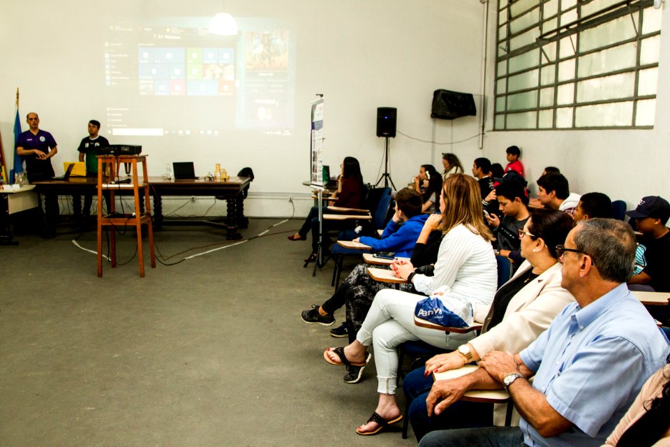 27.11.2019 - Mostra de trabalhos de robótica das escolas e entrega de equipamentos - Foto: Gustavo Vara