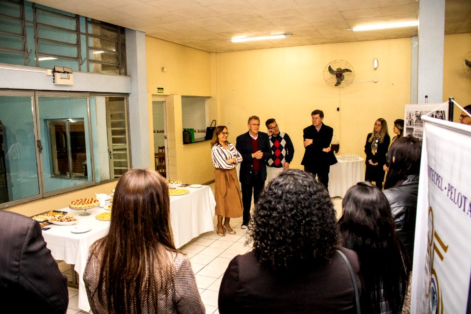 24.09.2019 - Vice-prefeito Idemar Barz prestigia Happy Hour pelo Dia do Contador - Foto Michel Corvello