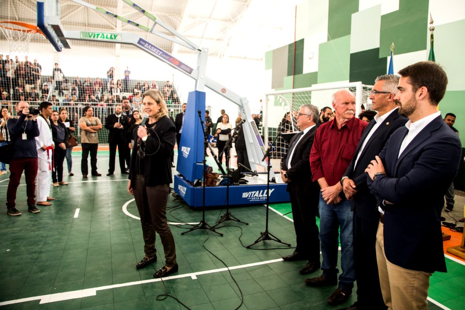 25.09.2019 - Entrega das obras do Ginásio do Colégio Pelotense (11)