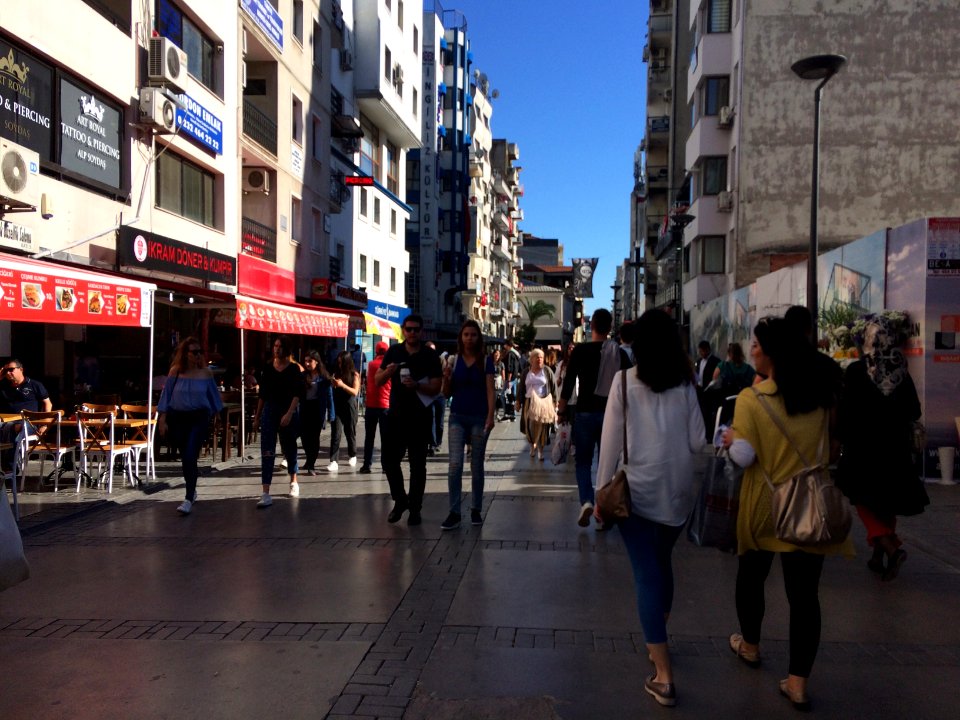 Kıbrıs Şehitleri Caddesi