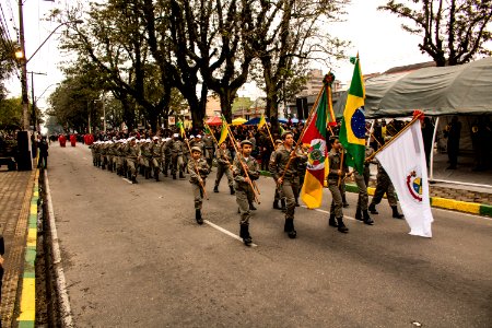 07.09.2019 - Prefeita Paula e o vice-prefeito Idemar Barz prestigiam desfile cívico militar de 7 de setembro - Foto Michel Corvello