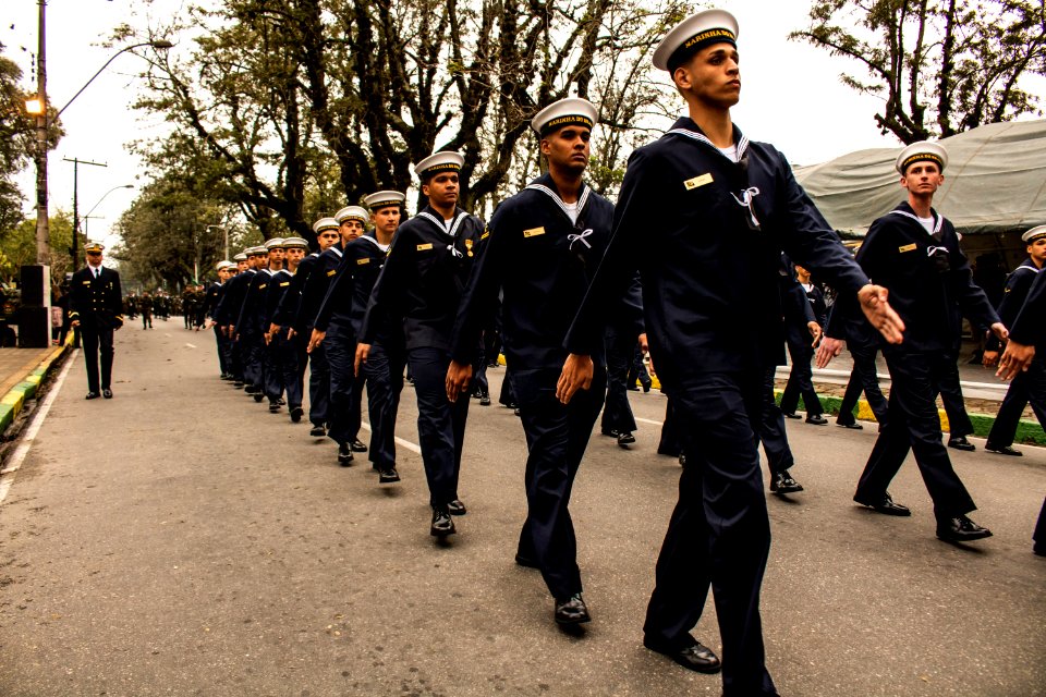 07.09.2019 - Prefeita Paula e o vice-prefeito Idemar Barz prestigiam desfile cívico militar de 7 de setembro - Foto Michel Corvello