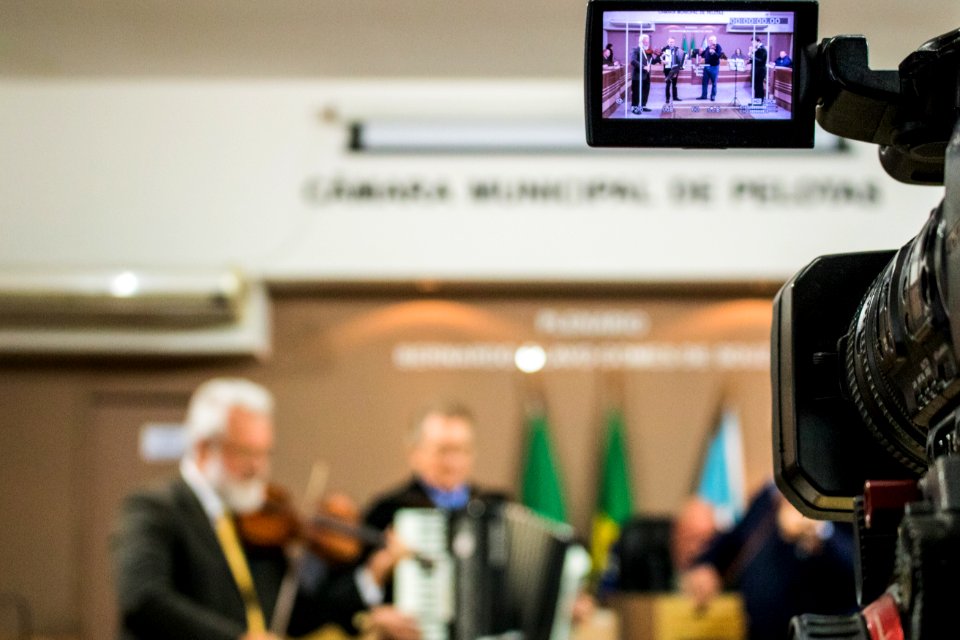 24.07.2019 - Prefeito em exercício Idemar Barz prestigia Sessão Solene em comemoração ao dia do Colono e da Imigração alemã - Foto Michel Corvello