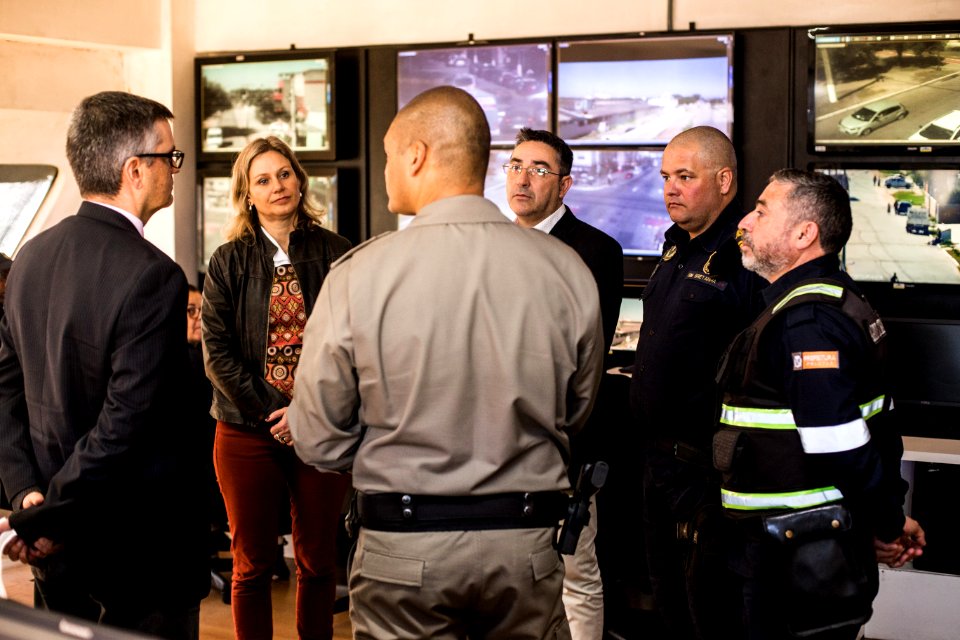 27.08.2019 - Jornal do Almoço ao vivo da sala de monitoramento da SSP, com apresentação dos dados do GGI pela prefeita Paula Mascarenhas - Foto: Gustavo Vara
