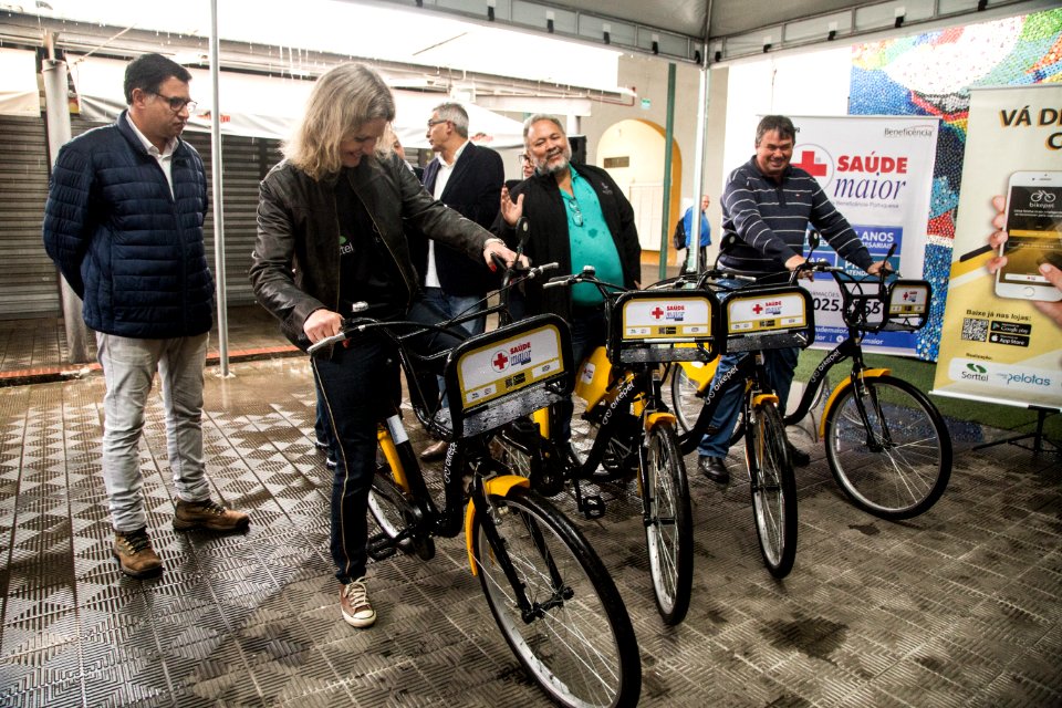 04.10.2019 - Prefeita Paula Mascarenhas no evento de início do Bikepel - Foto: Gustavo Vara