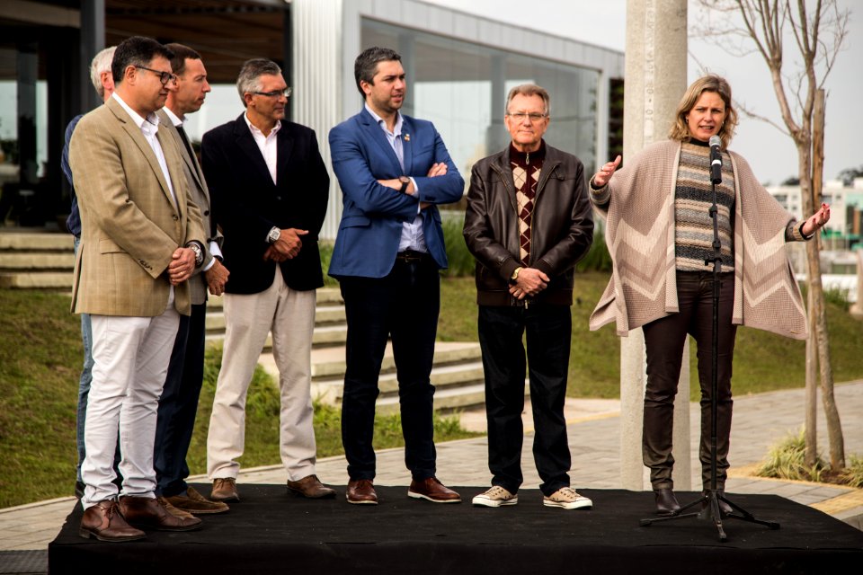 16.08.2019 - Prefeita Paula Mascarenhas e o vice Idemar Barz participam da inauguração da rua Coletora que ligará o Bairro Quartier à avenida Fernando Osório - Foto: Gustavo Vara