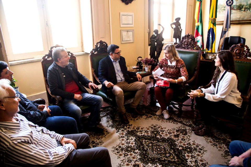 27.08.2019 - Prefeita Paula Mascarenhas em reunião com Grêmio Esportivo Brasil - Foto: Gustavo Vara
