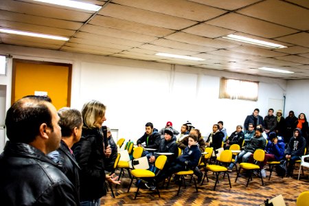 05.07.2019 - Prefeita Paula Mascarenhas prestigia aula inaugural do Espaço da Juventude para os alunos - Foto Michel Corvello