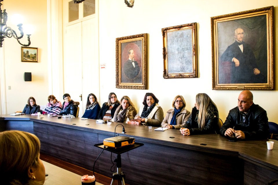 08.07.2019 - Prefeita Paula Mascarenhas participa da reunião com representantes do governo nos conselhos municipais - Foto Michel Corvello