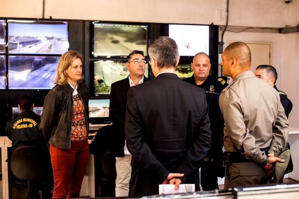 27.08.2019 - Jornal do Almoço ao vivo da sala de monitoramento da SSP, com apresentação dos dados do GGI pela prefeita Paula Mascarenhas - Foto: Gustavo Vara
