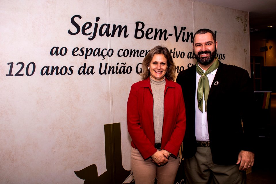 19.09.2019 - Prefeita Paula Mascarenhas prestigia apresentação do vice Idemar Barz e o músico Alci Vieira Jr - Foto Michel Corvello