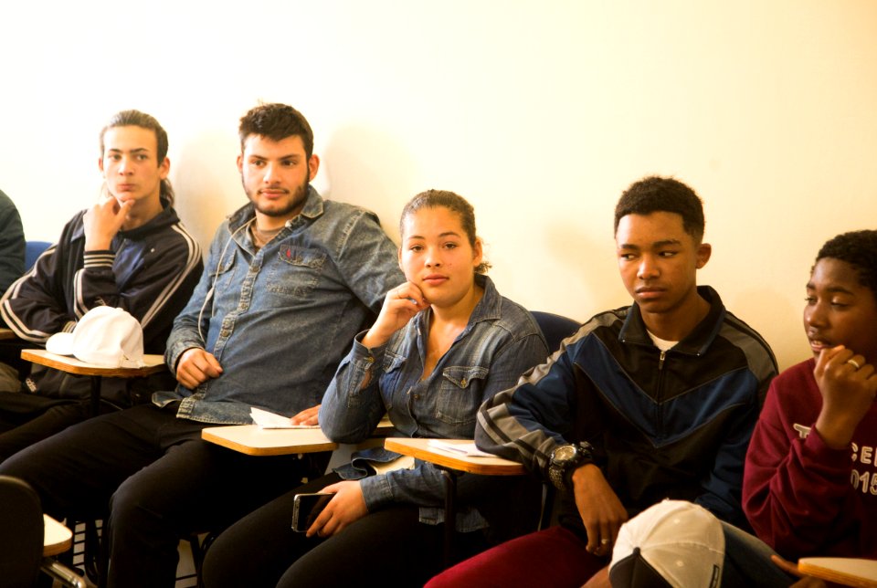 18.09.2019 - Oficina de currículos e preparação para entrevista na aula do Start, no Espaço da Juventude - Foto: Gustavo Vara