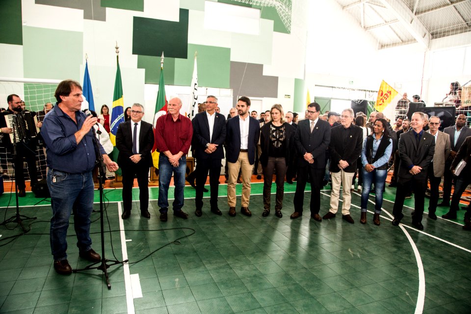 25.09.2019 - Entrega das obras do Ginásio do Colégio Pelotense (7)