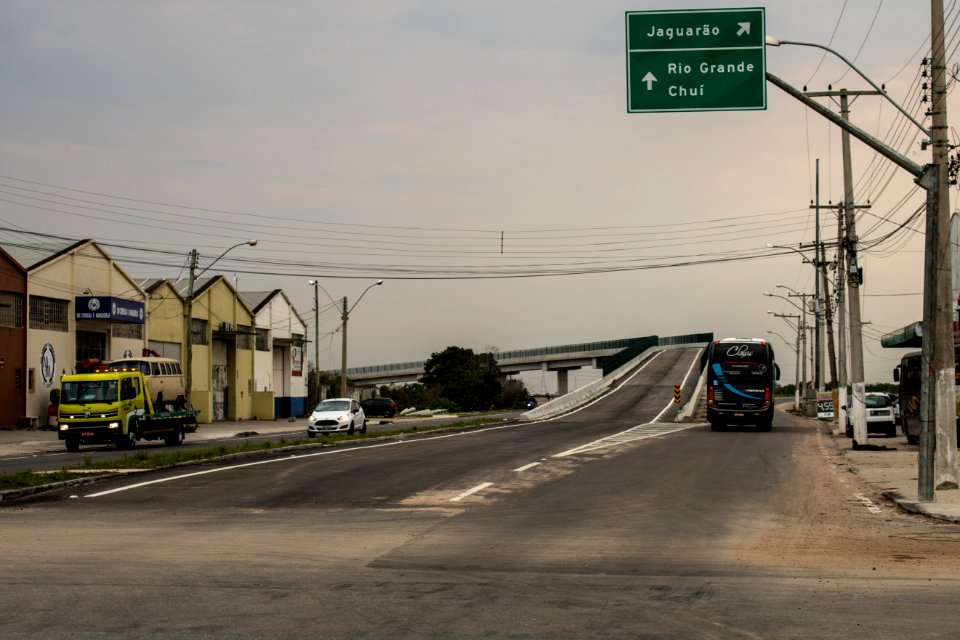17.08.2019 - Novo viaduto de acesso à Rio Grande - Foto Michel Corvello
