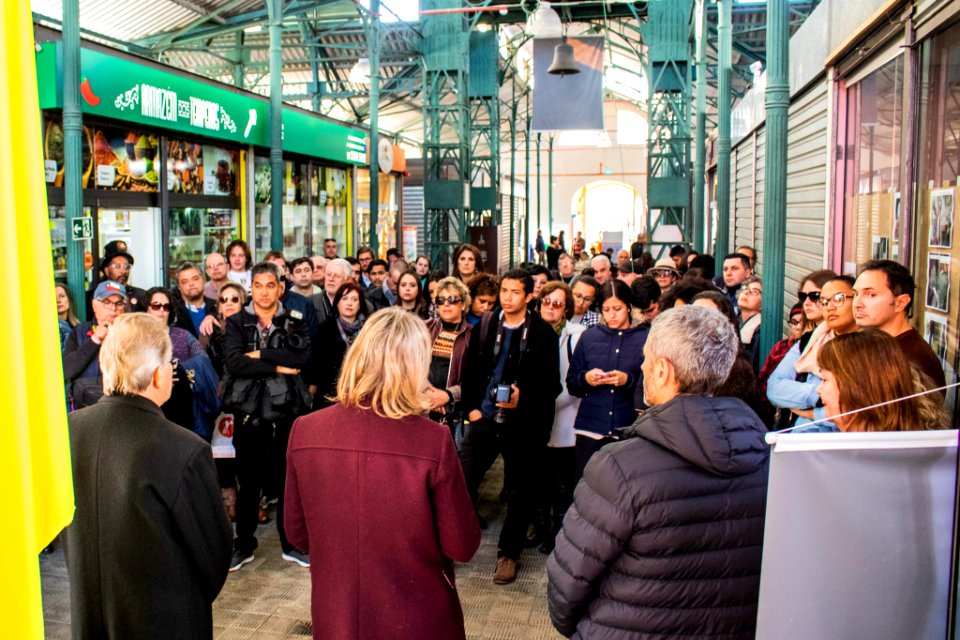 17.07.2019 - Prefeita Paula Mascarenhas prestigia a volta da estátua do Deus Mercúrio para o Mercado - Foto Michel Corvello