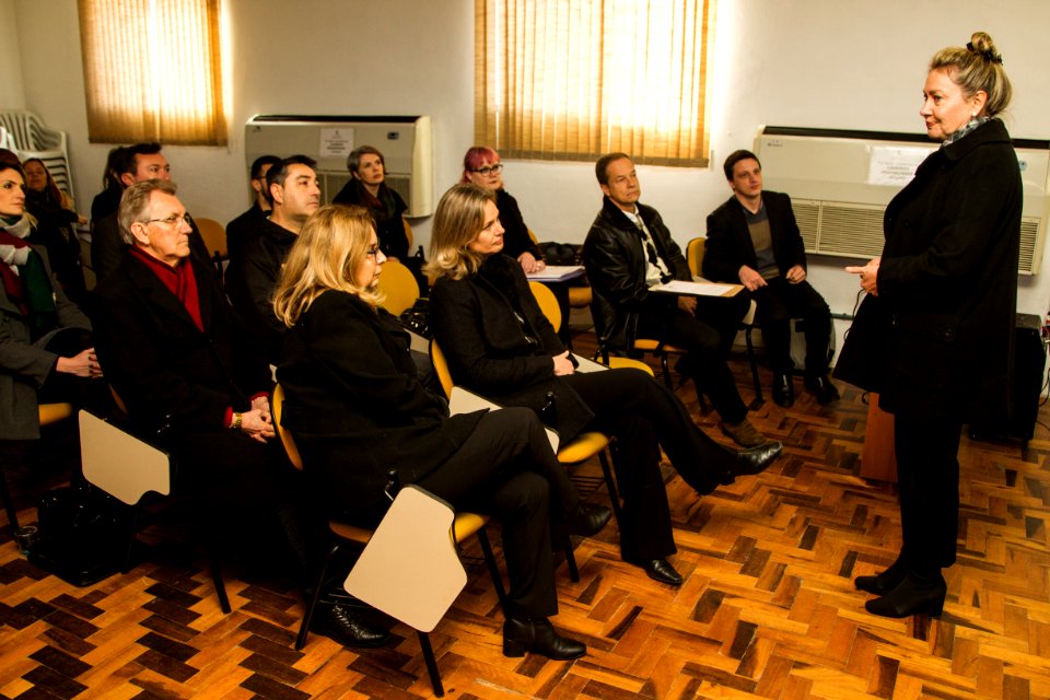 13.08.2019 - Prefeita Paula Mascarenhas em reunião com a secretária estadual do Trabalho e Assistência Social, Regina Becker, para apresentação do programa Tô Ligado! - Foto: Gustavo Vara