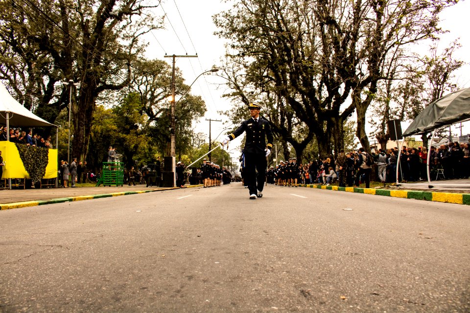 07.09.2019 - Prefeita Paula e o vice-prefeito Idemar Barz prestigiam desfile cívico militar de 7 de setembro - Foto Michel Corvello