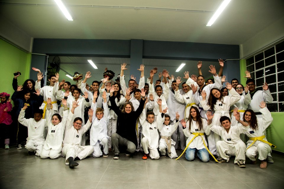 04.09.2019 - Prefeita Paula Mascarenhas Prefeita prestigia a troca de faixas dos atletas do Quem Luta Não Briga - Foto: Gustavo Vara