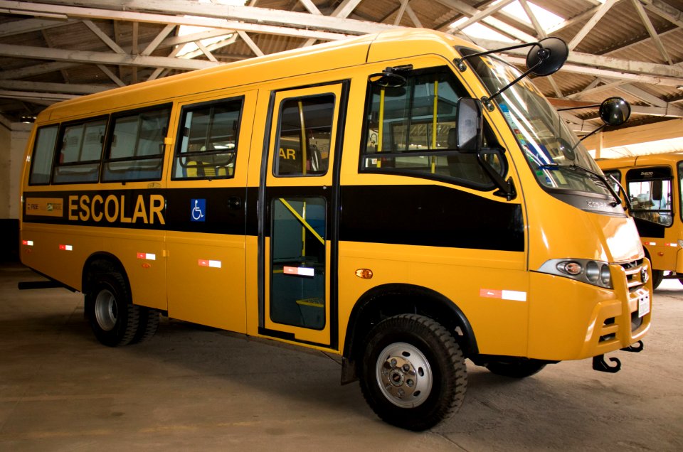 30.08.19 Prefeita entrega ônibus escolar para escolas da zona rural - Foto: Adriana Rabassa
