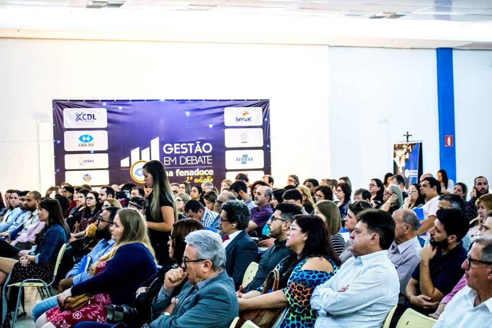 14.06.2019 - Prefeita Paula Mascarenhas prestigia fórum de Desburocratização e lançamento do novo sistema de alvará online - Foto Michel Corvello