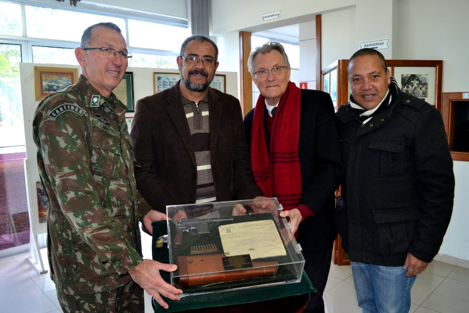 05-07.2019 Entrega de armamentos para o Exército - Foto Janine Tomberg