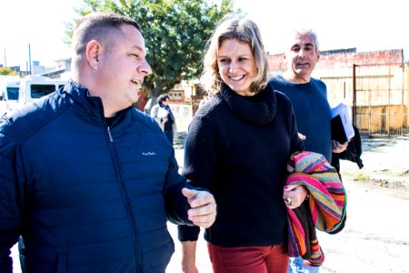 18.07.2019 - Prefeita Paula Mascarenhas realiza caminhada para entrega da rua Francisco Simões no Fragata - Foto Michel Corvello
