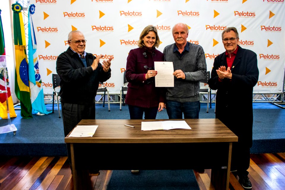 17.07.2019 - Prefeita Paula Mascarenhas realiza cerimônia para assinatura de leis de vereadores - Foto Michel Corvello