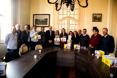 27.08.2019 - Prefeita Paula Mascarenhas em reunião com o CDL sobre os resultados da Fenadoce - Foto: Gustavo Vara