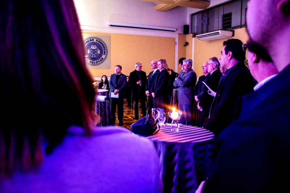 08.07.2019 - Prefeita Paula Mascarenhas prestigia aniversário de 25 anos da Secovi - Foto Michel Corvello