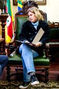 10.07.2019 -  Prefeita Paula Mascarenhas recebe Claudio Teitelbaum para entrega de um convite - Foto Michel Corvello