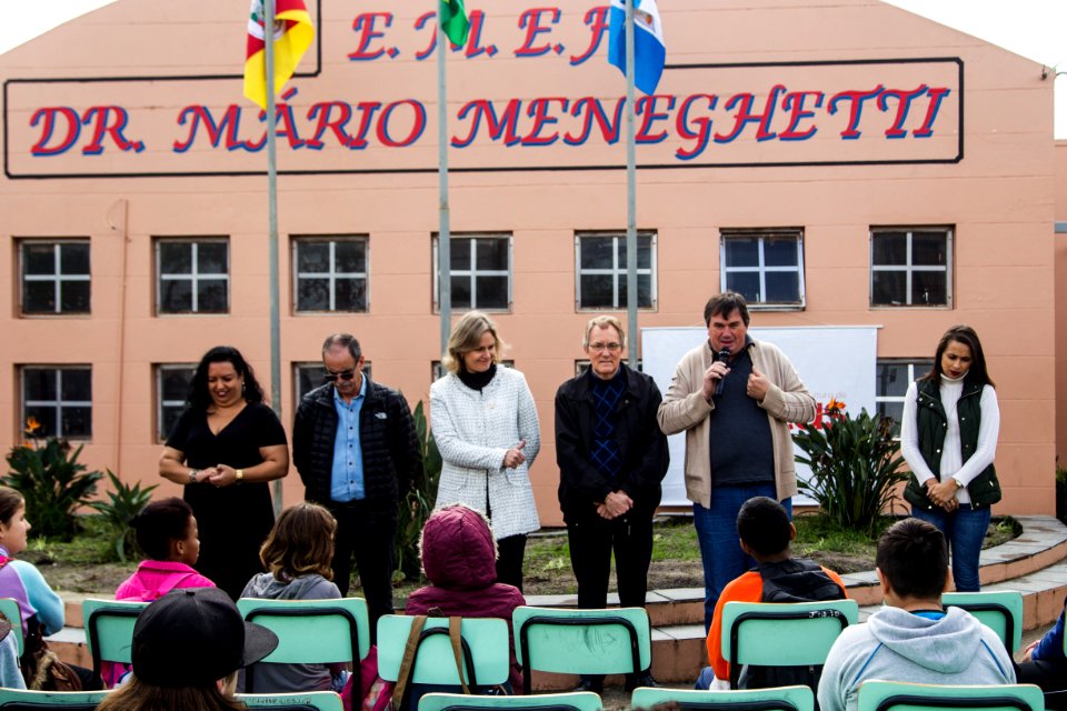 23.05.2019 - Prefeita Paula Mascarenhas e o vice Idemar Barz realizam a entrega da ampliação da Emef Mario Meneghetti - Foto: Gustavo Vara