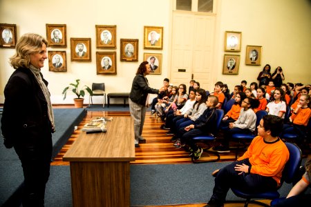 28.05.2019 - Prefeita Paula Mascarenhas recebe a visita dos alunos do 4º ano da Escola São Francisco de Assis (Esfa) - Foto: Gustavo Vara