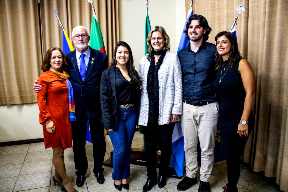 31.05.2019 - Prefeita Paula Mascarenhas e o vice Idemar Barz prestigiam reunião Festiva Conjunta dos Rotary Club Pelotas, Oeste e Suleste com entrega de instrumentos à Orquestra Estudantil Municipal - Foto Michel Corvello