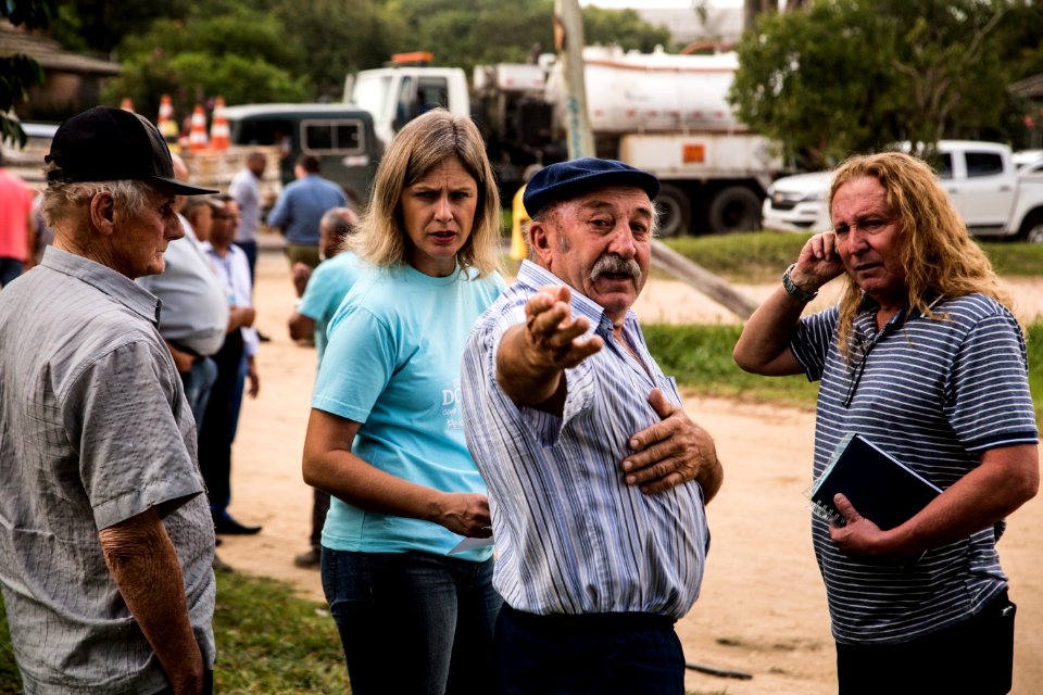 01.04.2019 - Prefeita Paula Mascarenhas e o vice Idemar Barz acompanham o mutirão de preparo do Sítio Floresta para o Bairro da Gente - Foto: Gustavo Vara